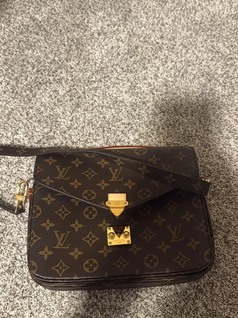 Louis Vuitton timeless louis